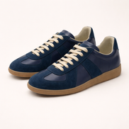 Court Sneaker