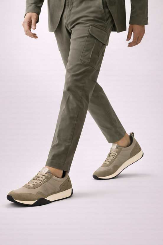 Thick Sole Low Top Runner
